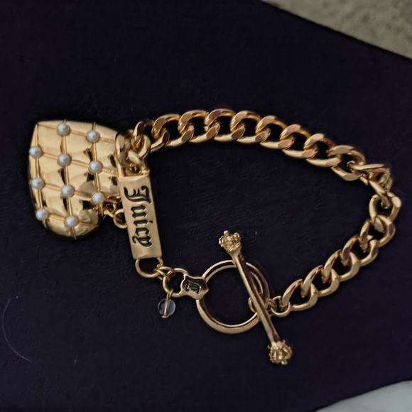 Juicy Couture Jewelry - Juicy Couture Bracelet Heart With Pearl